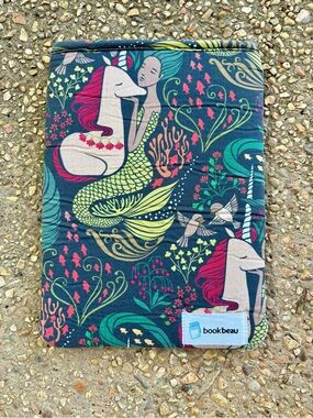 Owlcrate BookBeau Mermaid & Unicorn Book Sleeve - C